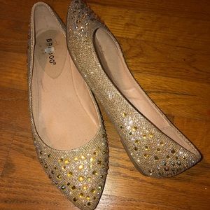 WILL BE DONATED SOON- Sparkly Flats